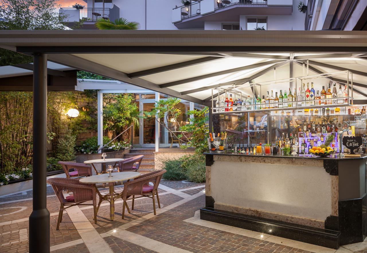 Hotel Continental - Tonelli Hotels Torbole Sul Garda Luaran gambar